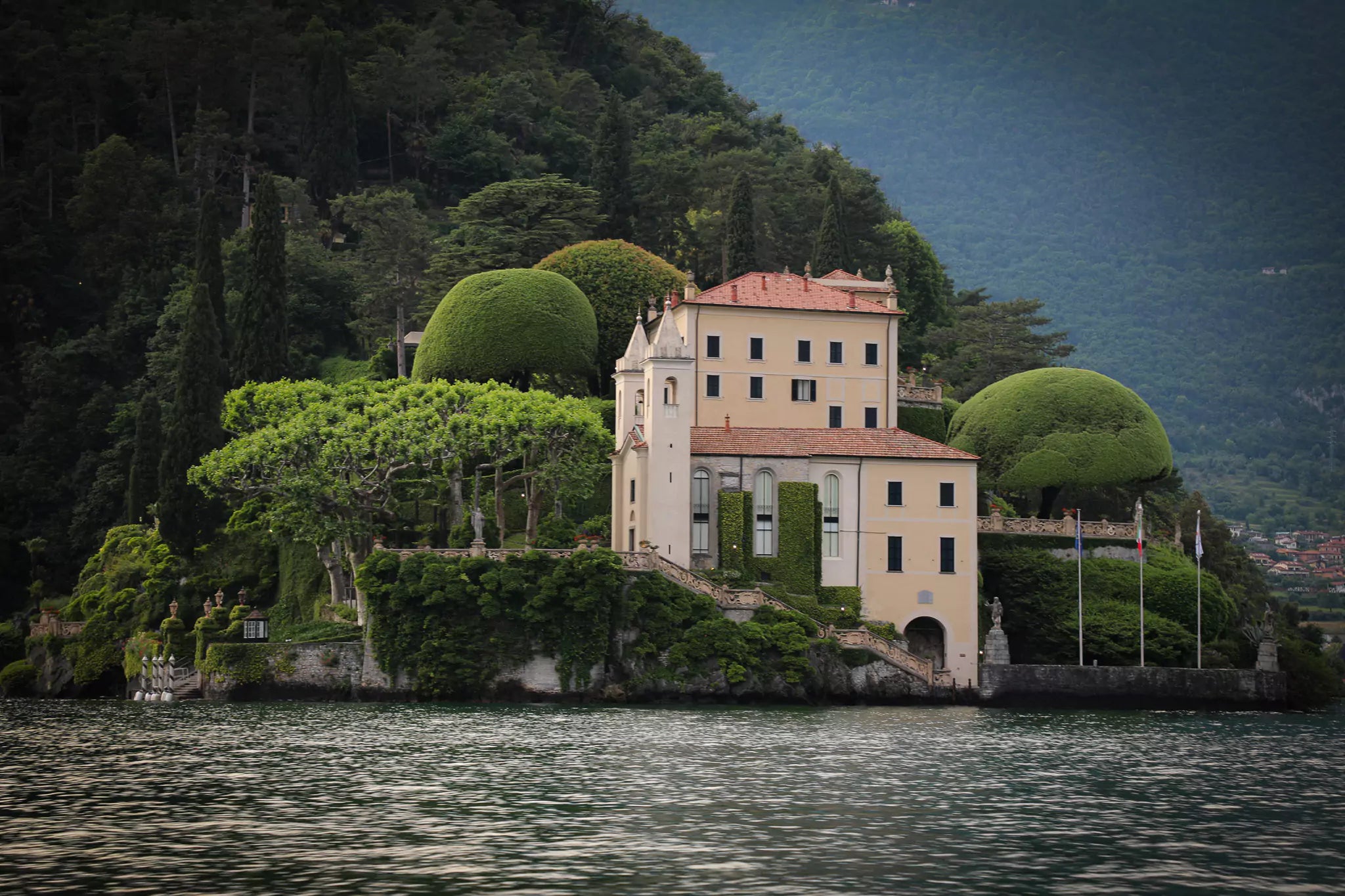 Villa del Balbianello in Lake Como – luxury weddings, proposals and fashion on Lake Como Diary by Nadia Fraqair